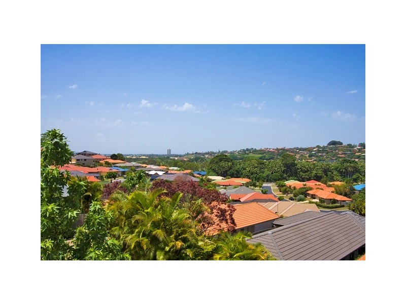 24 Grassmere Ct, Banora Point NSW 2486