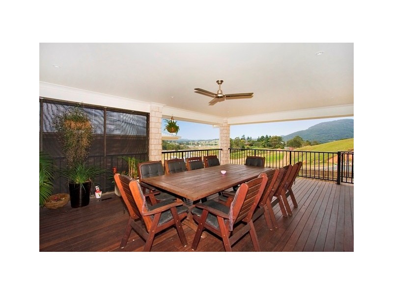 52 Castlefield Drive, Murwillumbah NSW 2484