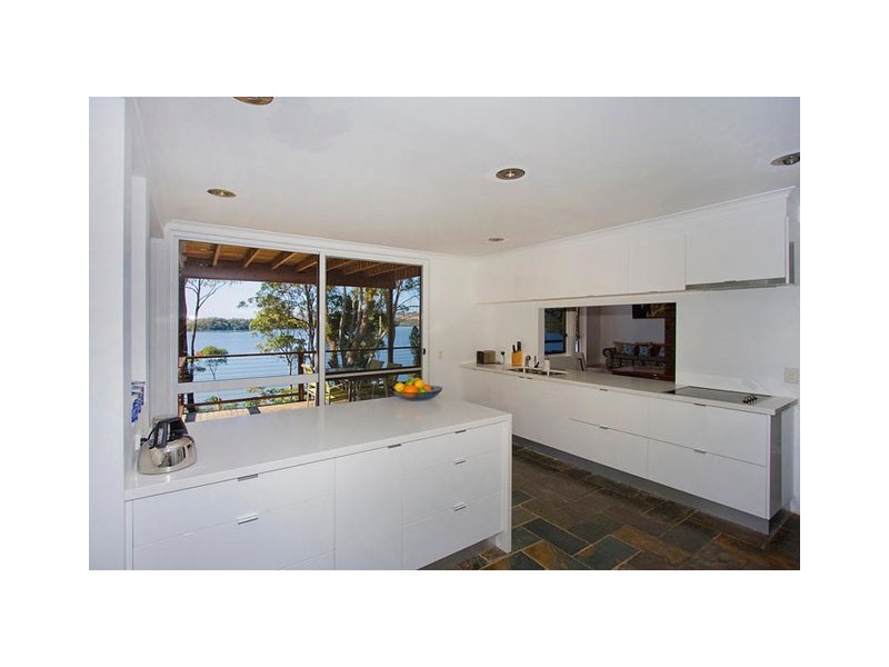 129 Peninsula Dr, Bilambil Heights NSW 2486