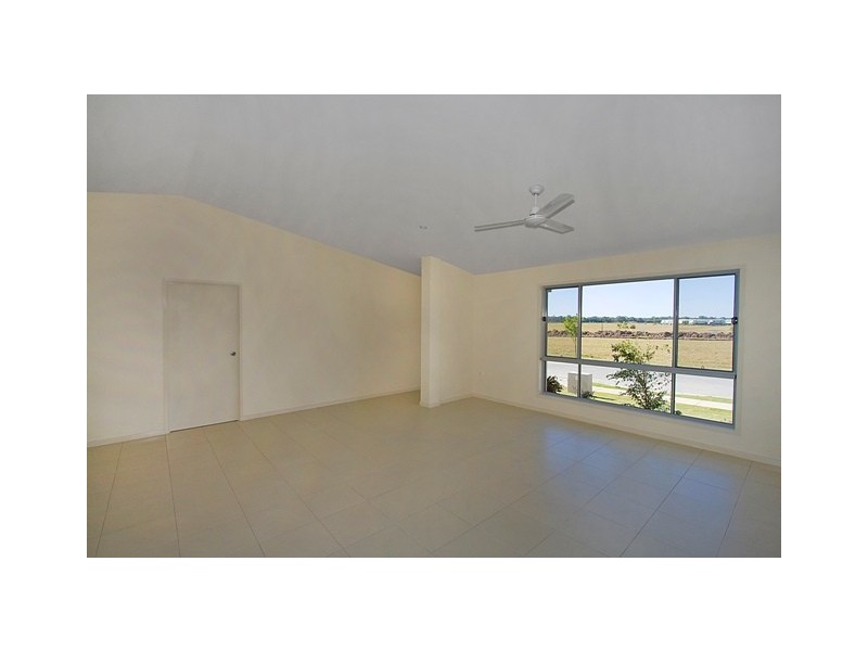 1 / 9 Narooma St, Pottsville NSW 2489