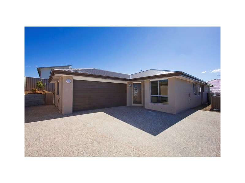 2 / 9 Narooma St, Pottsville NSW 2489