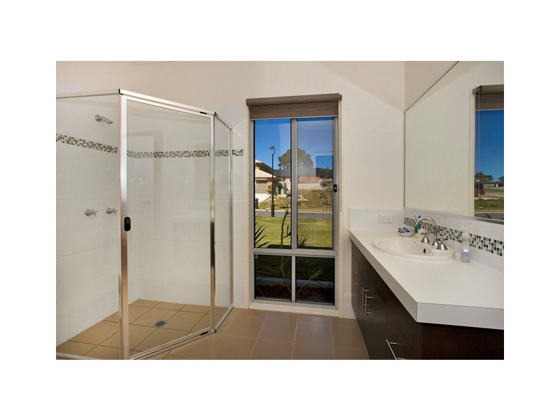 2 / 9 Narooma St, Pottsville NSW 2489