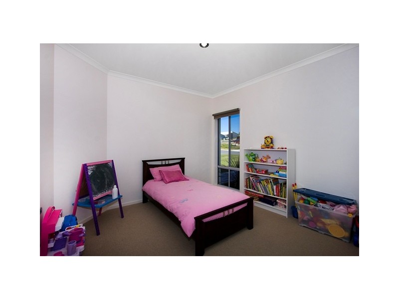 4 Camden Crt, Pottsville NSW 2489