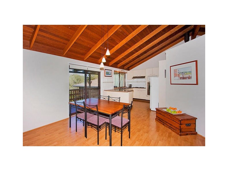 24 Hillcrest Ave, Tweed Heads South NSW 2486