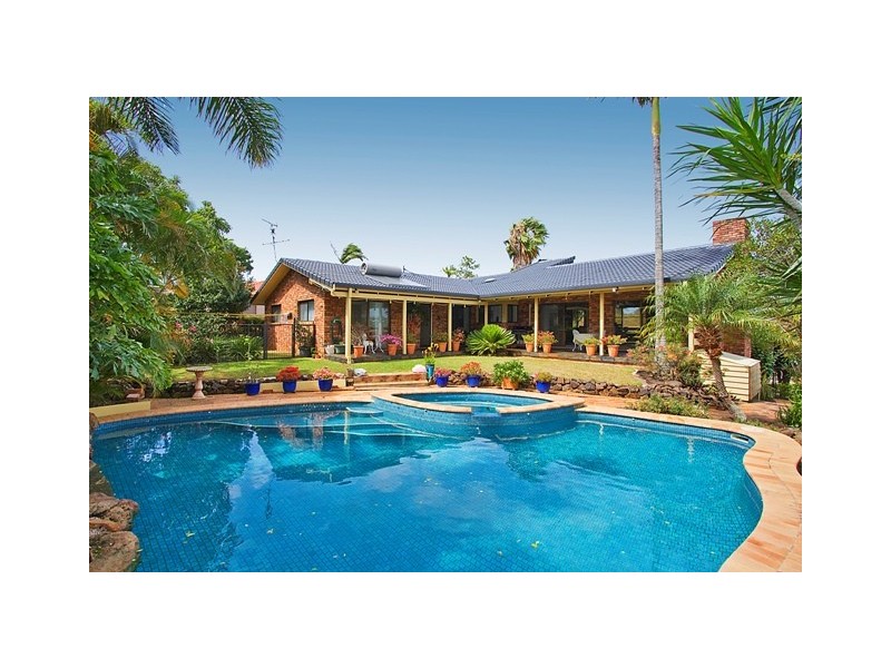 12 Coolabah Crt, Banora Point NSW 2486
