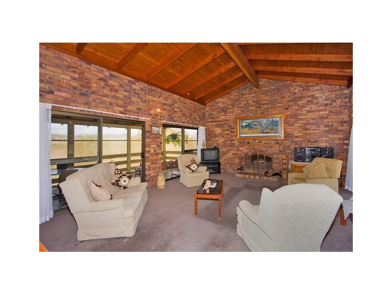 12 Coolabah Crt, Banora Point NSW 2486