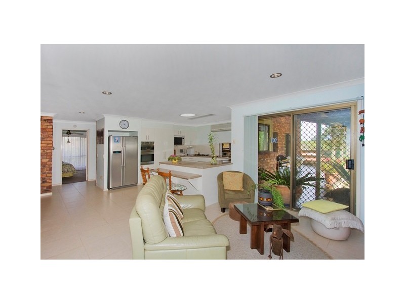 12 Coolabah Crt, Banora Point NSW 2486