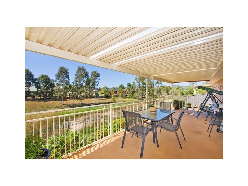 2 / 3 Daintree Cl, Banora Point NSW 2486