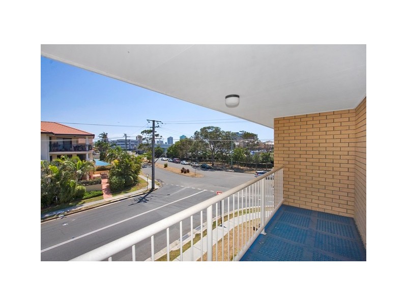2 / 18 Frances St, Tweed Heads NSW 2485