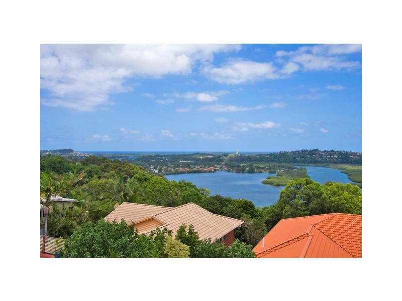 27 Karingal Ave, Bilambil Heights NSW 2486