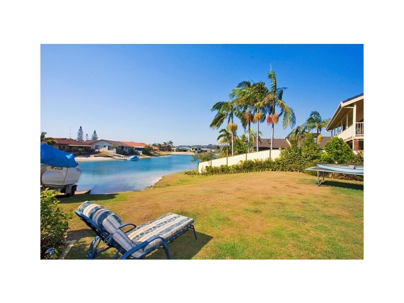 1 / 3 Shearwater Pde, Tweed Heads NSW 2485