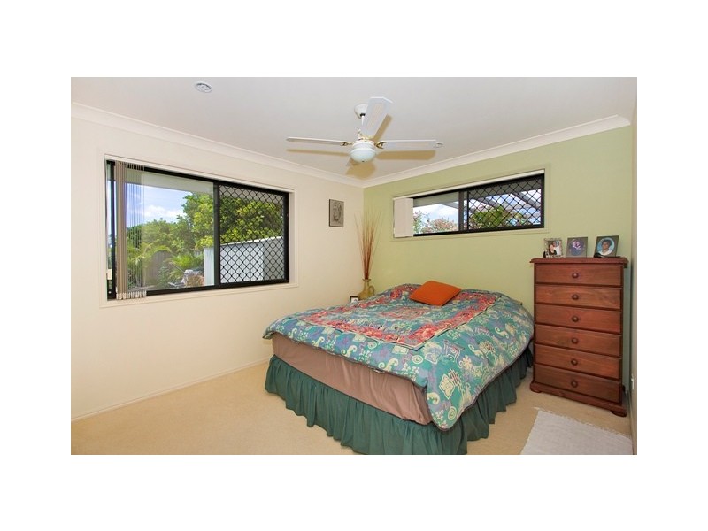 13 Magnolia Cres, Banora Point NSW 2486
