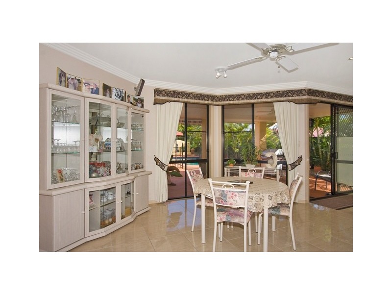 6 Newfarm Pl, Banora Point NSW 2486