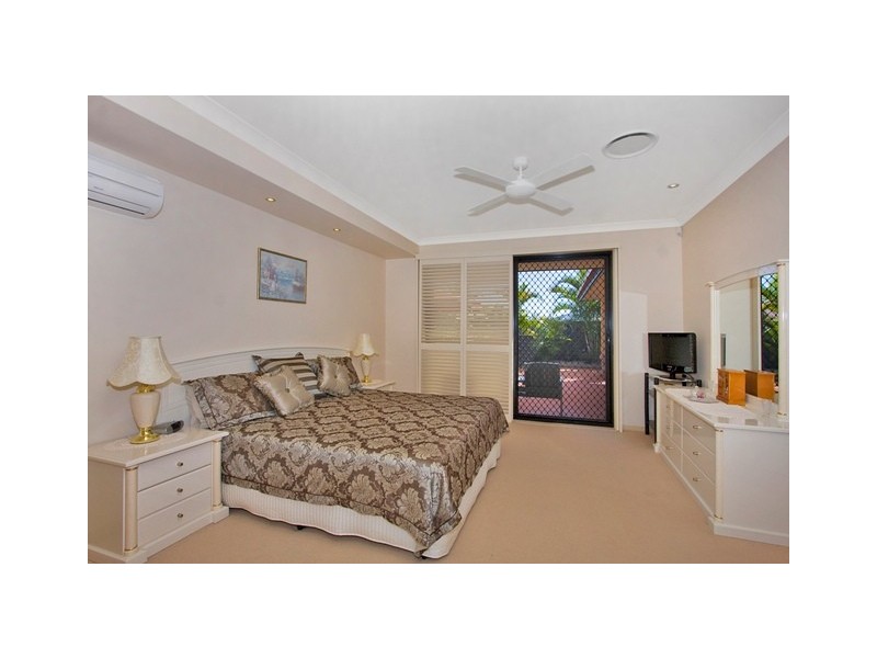6 Newfarm Pl, Banora Point NSW 2486
