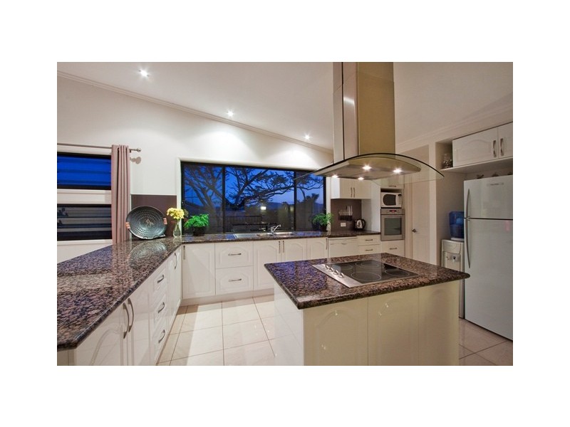 57 Lakeview Tce, Bilambil Heights NSW 2486