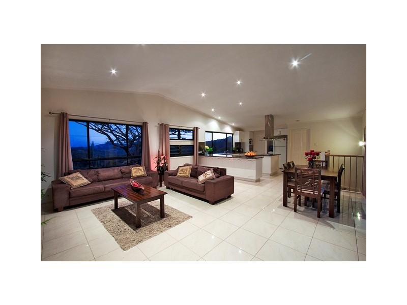 57 Lakeview Tce, Bilambil Heights NSW 2486