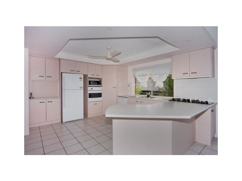 11 Snowgum Dr, Bilambil Heights NSW 2486