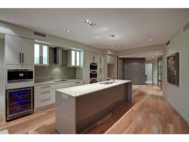 101 / 46  Pacific Pde ‘Kirra Wave’, Kirra QLD 4225