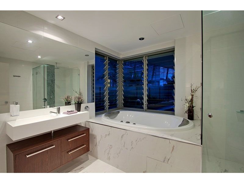 101 / 46  Pacific Pde ‘Kirra Wave’, Kirra QLD 4225