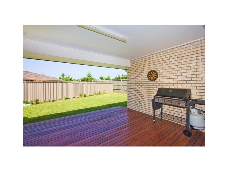 17 Newcastle Dr, Pottsville NSW 2489