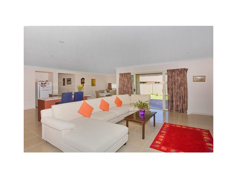 17 Newcastle Dr, Pottsville NSW 2489