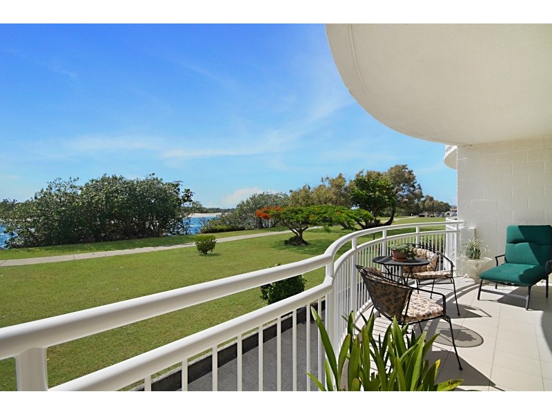 5 / 2 Frances St, Tweed Heads NSW 2485