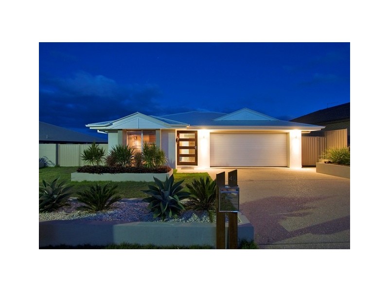 46 Lennox Cct, Pottsville NSW 2489