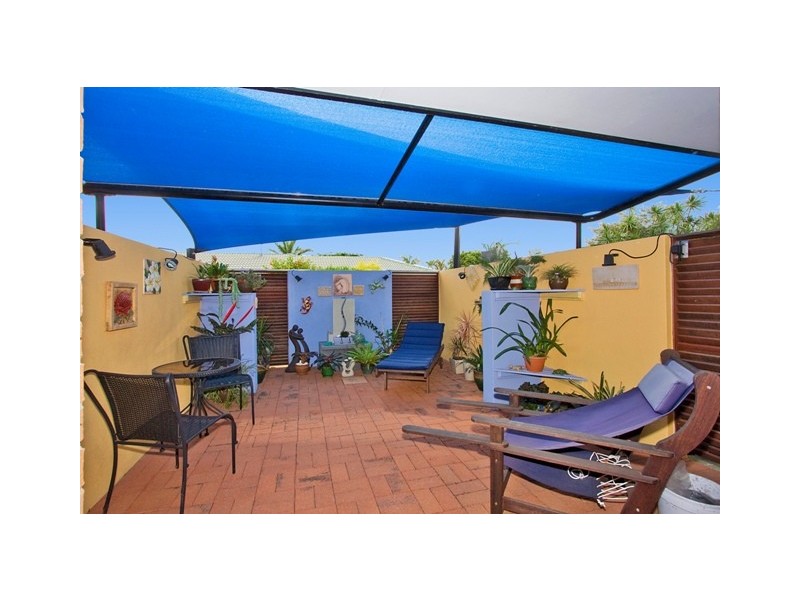 2 Birkdale Crt, Banora Point NSW 2486