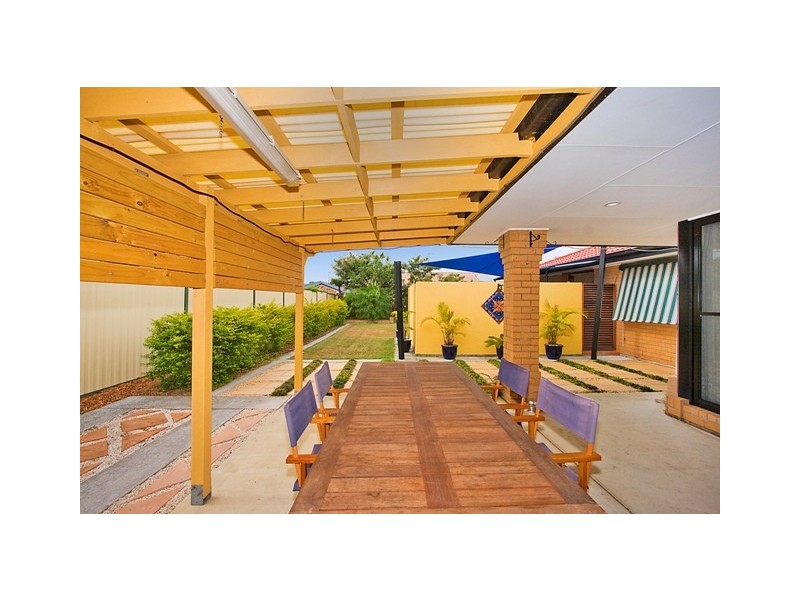 2 Birkdale Crt, Banora Point NSW 2486