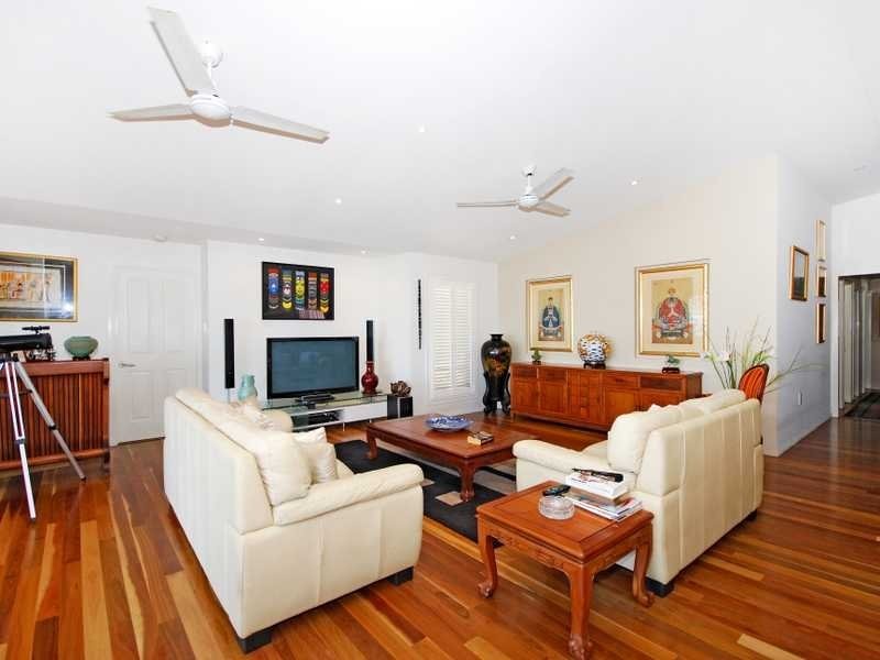 100 Broadwater Esp, Bilambil Heights NSW 2486