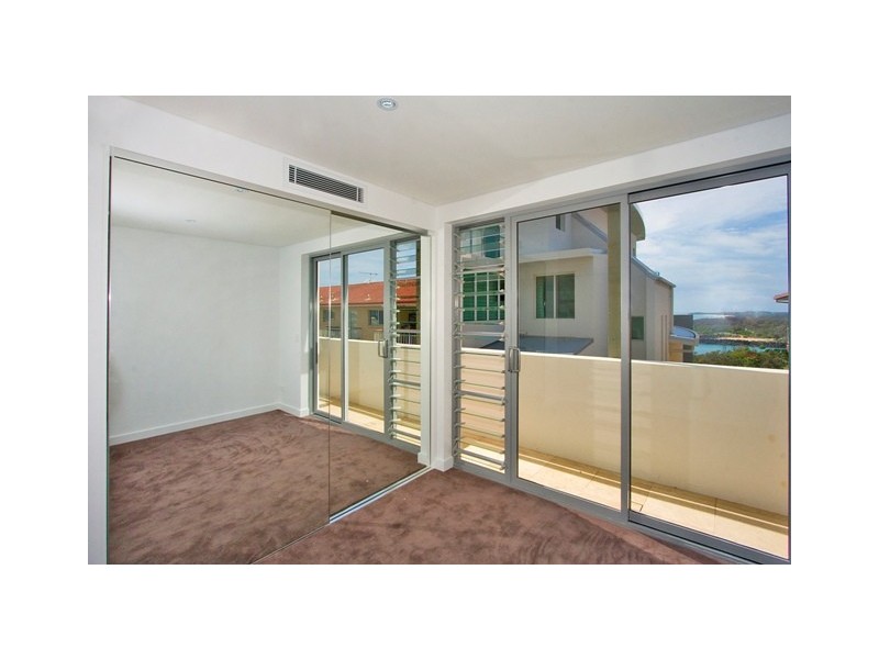 10 / 2-4 Boundary St ‘Point D’, Tweed Heads NSW 2485