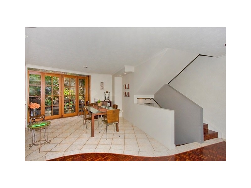 4 / 10 Dandaloo Drive, Currumbin QLD 4223