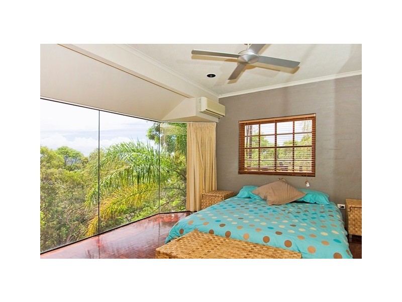 4 / 10 Dandaloo Drive, Currumbin QLD 4223