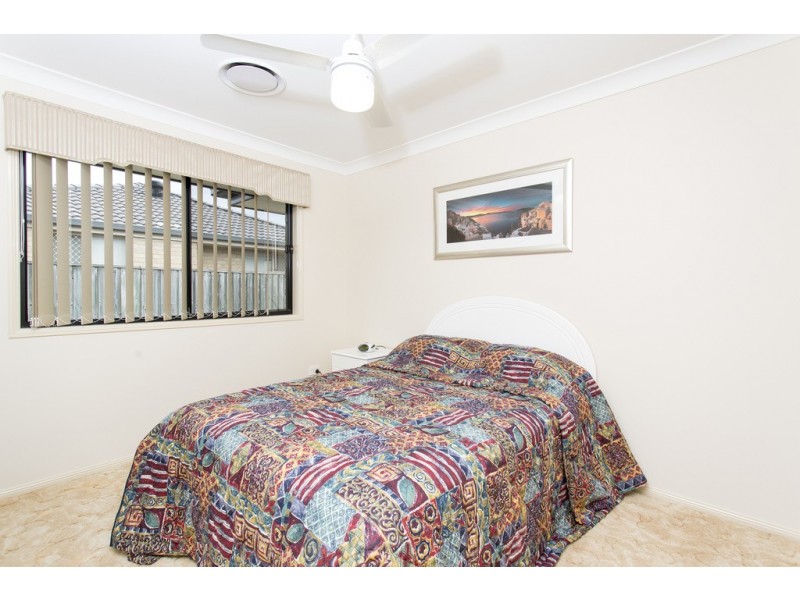 1 / 9 Jasmine Pl, Banora Point NSW 2486