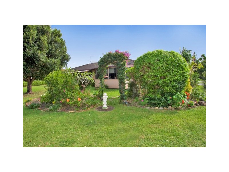 1 / 5 Crystal Waters Dr, Tweed Heads NSW 2485