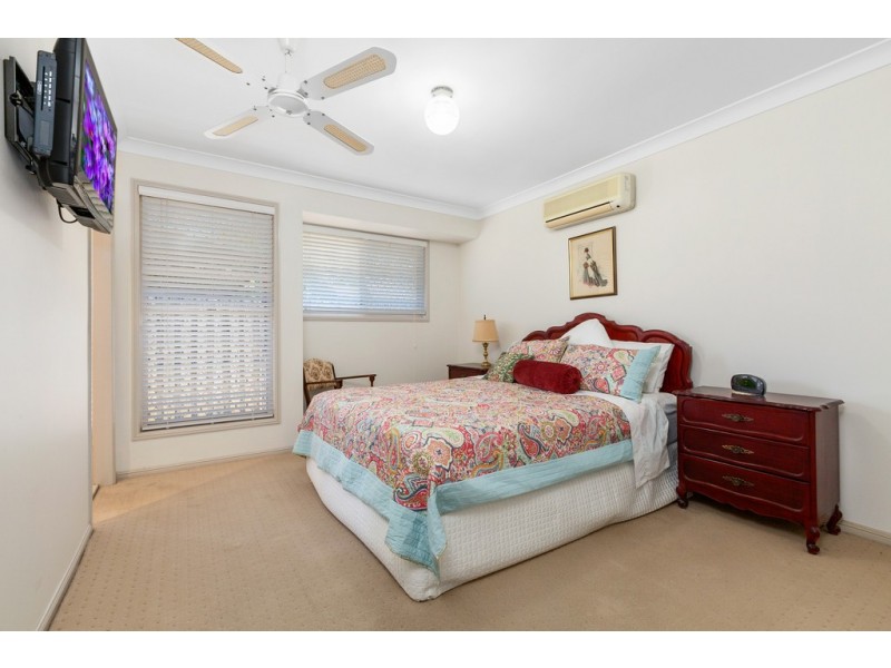 2/8 Huntingdale Place, Banora Point NSW 2486