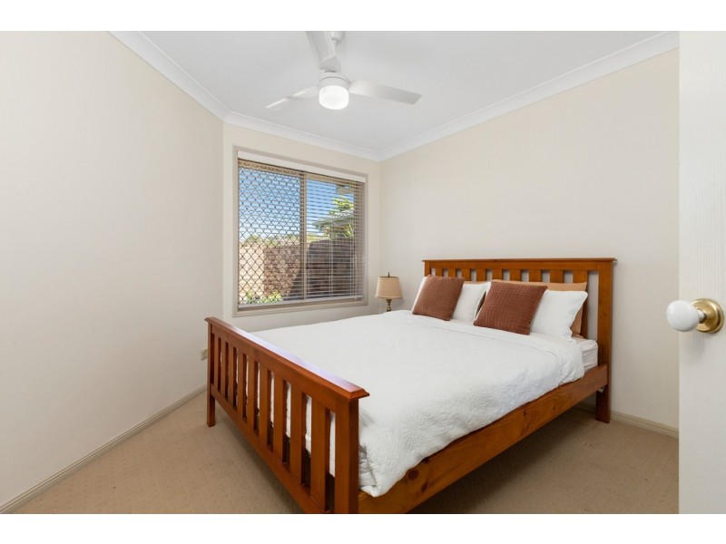 2/8 Huntingdale Place, Banora Point NSW 2486