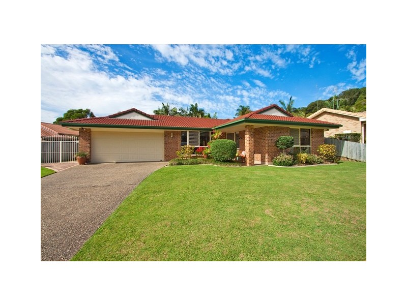 17 Kildare Drive, Banora Point NSW 2486