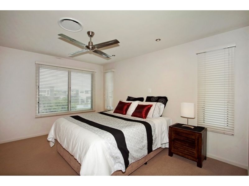 1 / 5 Dianella Drive, Casuarina NSW 2487