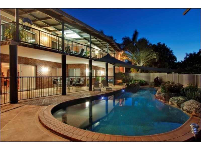 69  Amaroo Dr, Banora Point NSW 2486