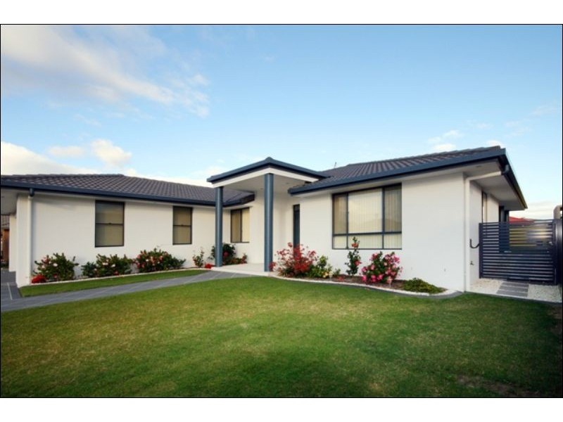 17 Urunga Drive, Pottsville NSW 2489