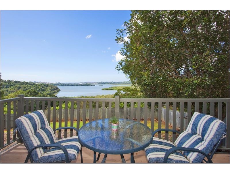 10 Lake Tahoe Dr, Bilambil Heights NSW 2486