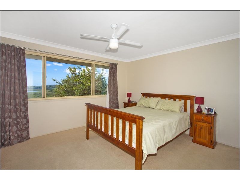 10 Lake Tahoe Dr, Bilambil Heights NSW 2486
