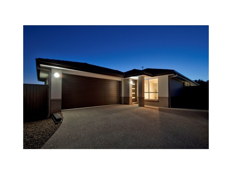 2 / 5 Terrigal St, Pottsville NSW 2489