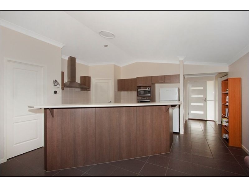 68 Lennox Cct, Pottsville NSW 2489