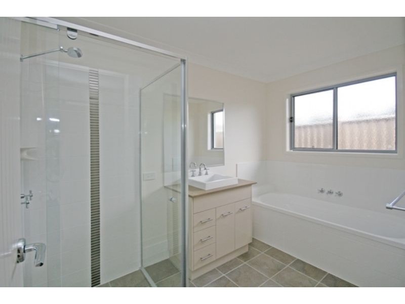 1 / 12 Lennox Cct, Pottsville NSW 2489