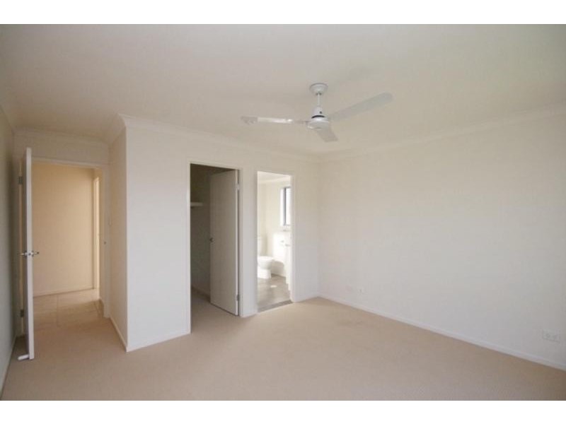 2 / 60 Newcastle Dr, Pottsville NSW 2489