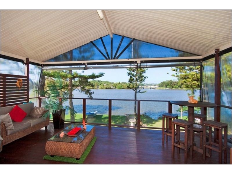 4 Wyuna Rd, Tweed Heads West NSW 2485