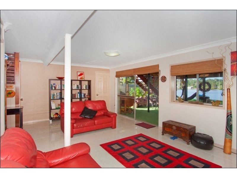 4 Wyuna Rd, Tweed Heads West NSW 2485