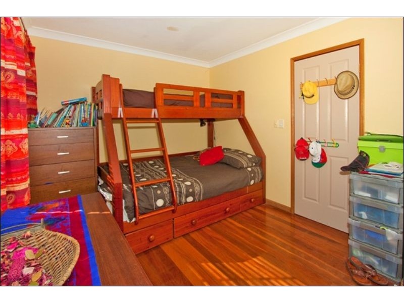 4 Wyuna Rd, Tweed Heads West NSW 2485